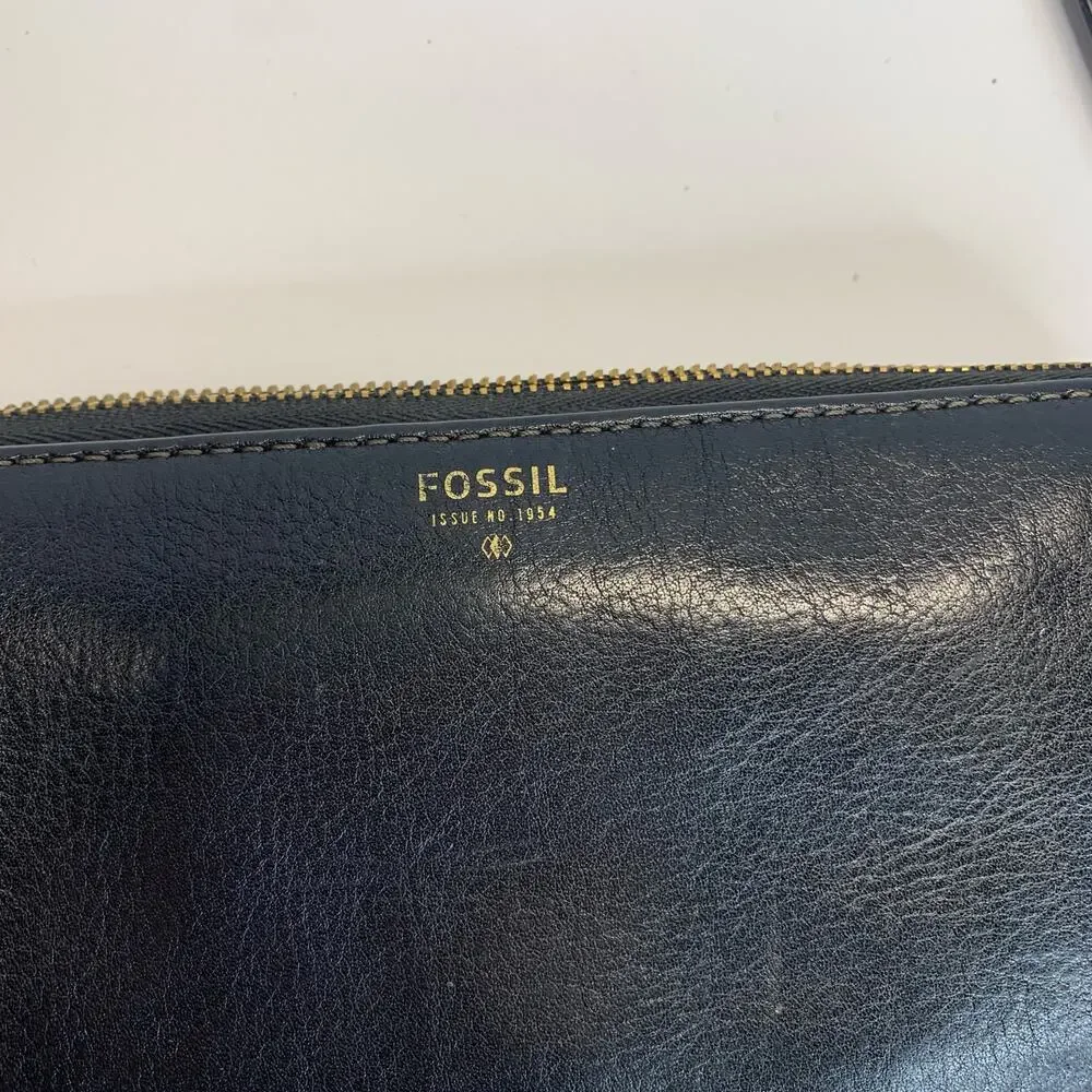 Fossil Black Leather Wristlet Wallet 8 x 4